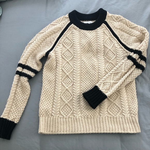 L.L. Bean Sweaters - L.L. Bean Signature Fisherman sweater size L